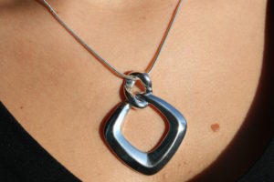 Snake Chain with Metal Casting Pendant