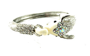 Crystal Elephant Clasp Bracelet - Silver-WhiteCrystal Elephant Clasp Bracelet - Silver-White