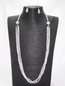 Crystal Magnetic Necklace - Clear